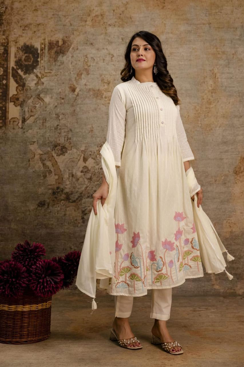 Off-White Mul Cotton Cross-Stitch Embroidered Suit Set