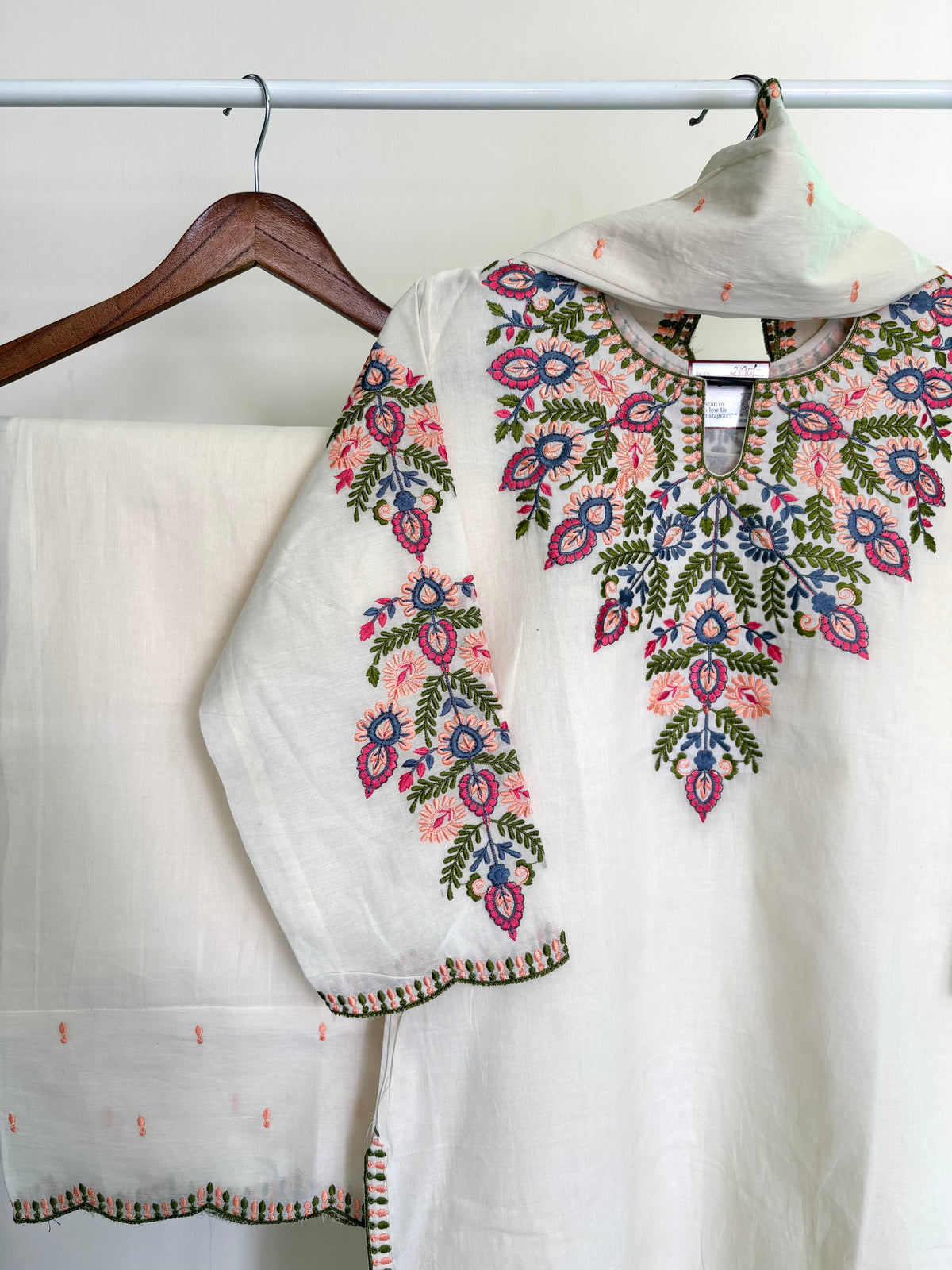 Off-White Multicolour Thread Embroidered Suit Set