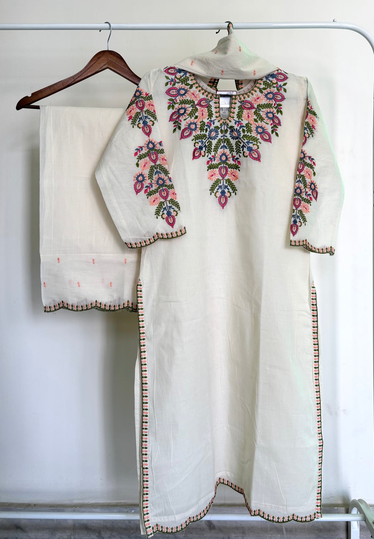 Off-White Multicolour Thread Embroidered Suit Set