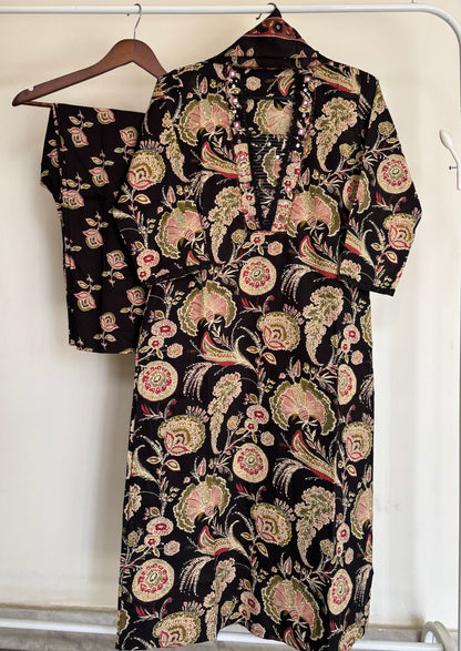 Black Kalamkari Floral Printed Cotton Suit Set
