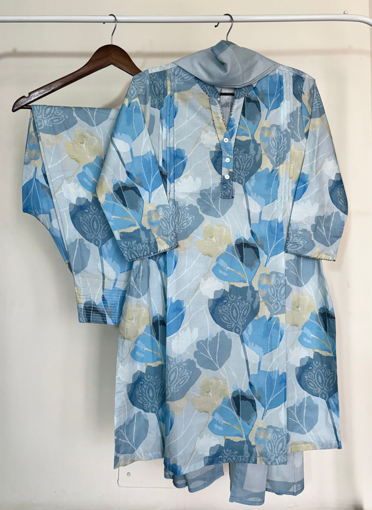 Sky Blue Floral Printed Farshi Salwar Suit Set