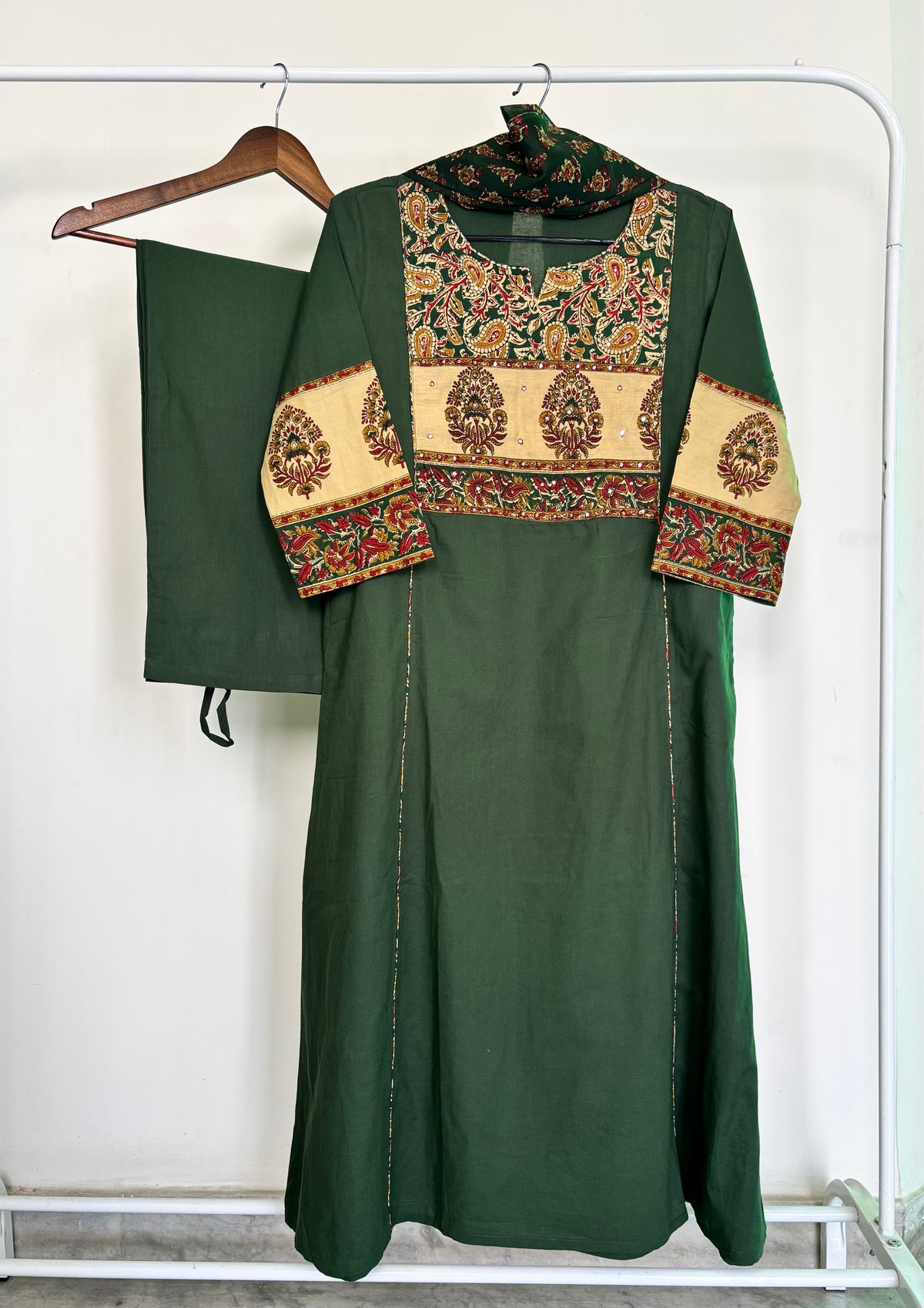 Dark Green Pure Cotton Kalamkari Print A-Line Suit Set
